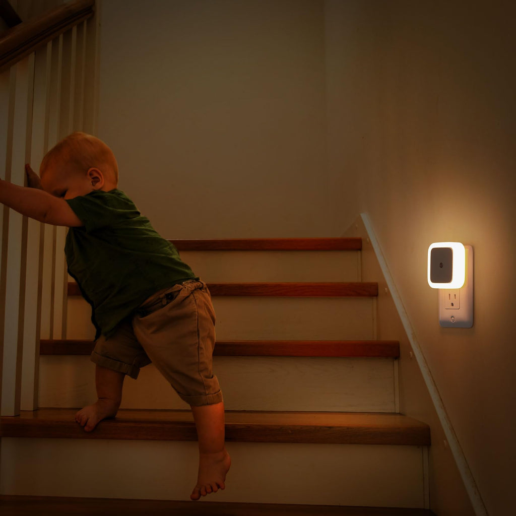 Warm White 8-Pack Plug in Night Light R371469