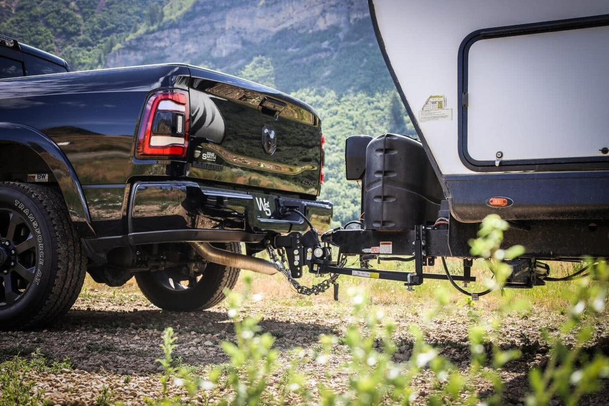 Weight Distribution Hitch with Anti-Sway, 8" Drop, 2" Shank, 12,500-lb Towing O268