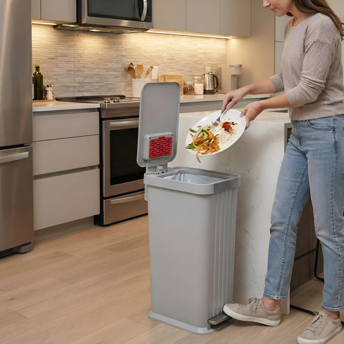 50 L Slim Step Pedal Kitchen Trash Can with Odor Filter A667