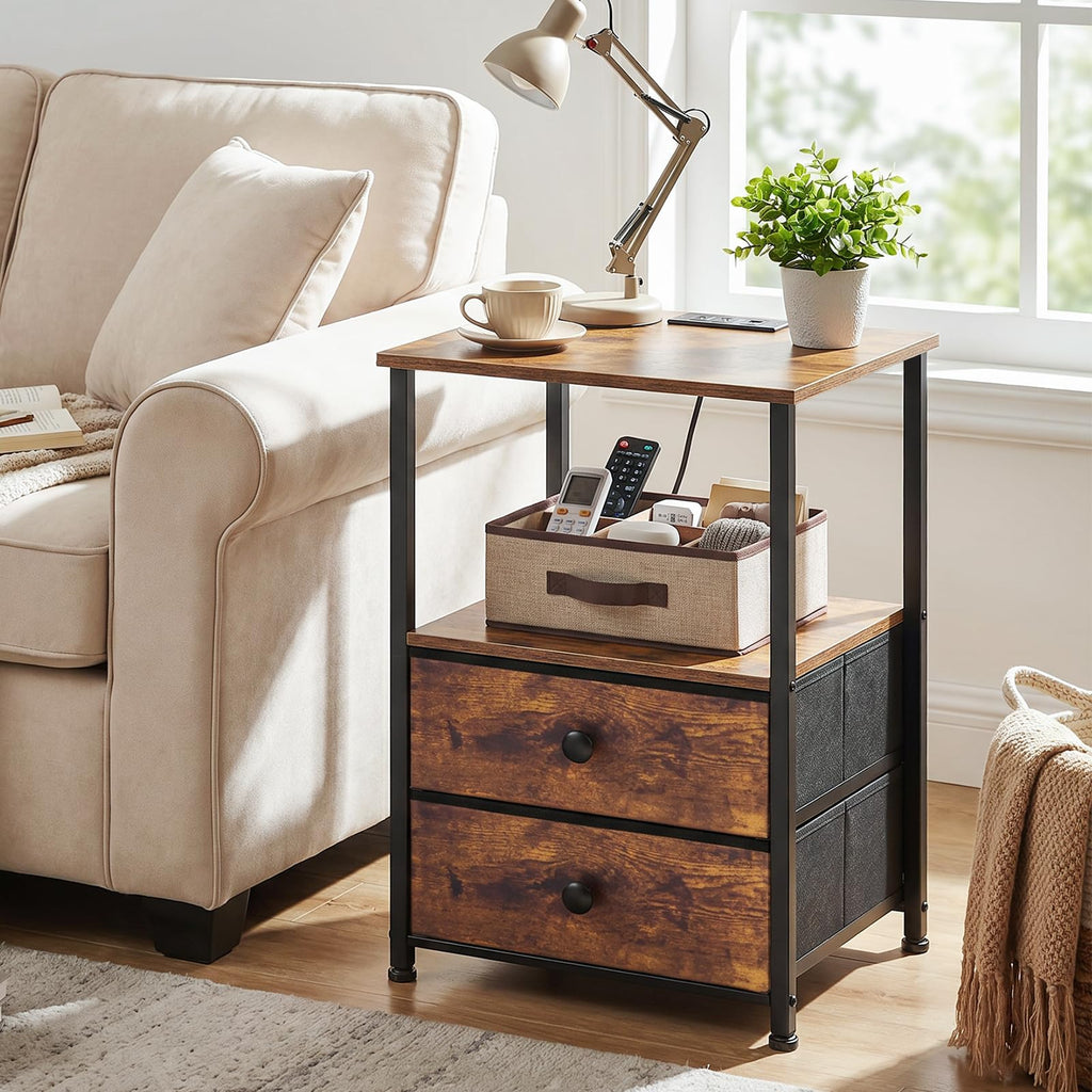 Nightstands Set of 2 with Charging Station R7405